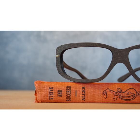 Vintage 1960s De Lotto Cat eye Eyeglasses Frame Faux Wood Pin up Italy NOS